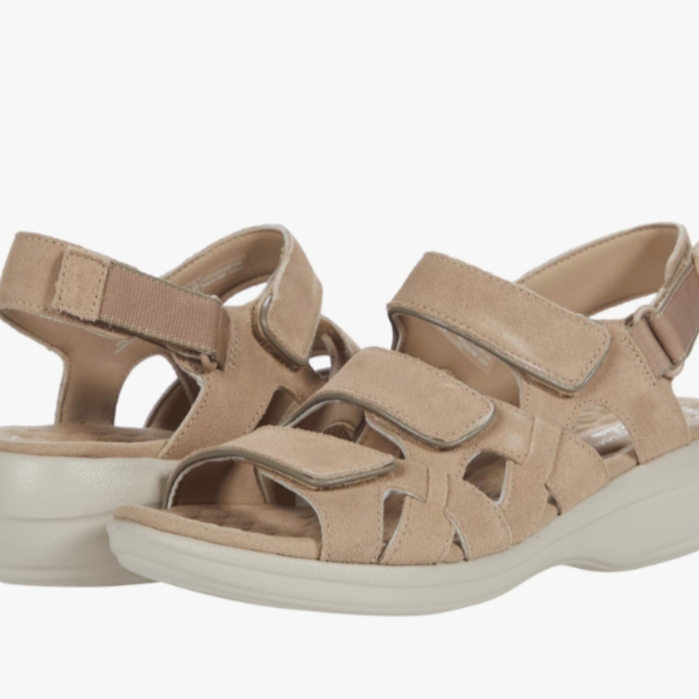 Clarks Sandals Comfy Sporty Walking Leisure Beach Suede Sand Women's 8